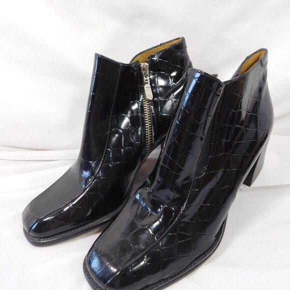 Franco Sarto Black Patent Leather Ankle Boots - Picture 3 of 7